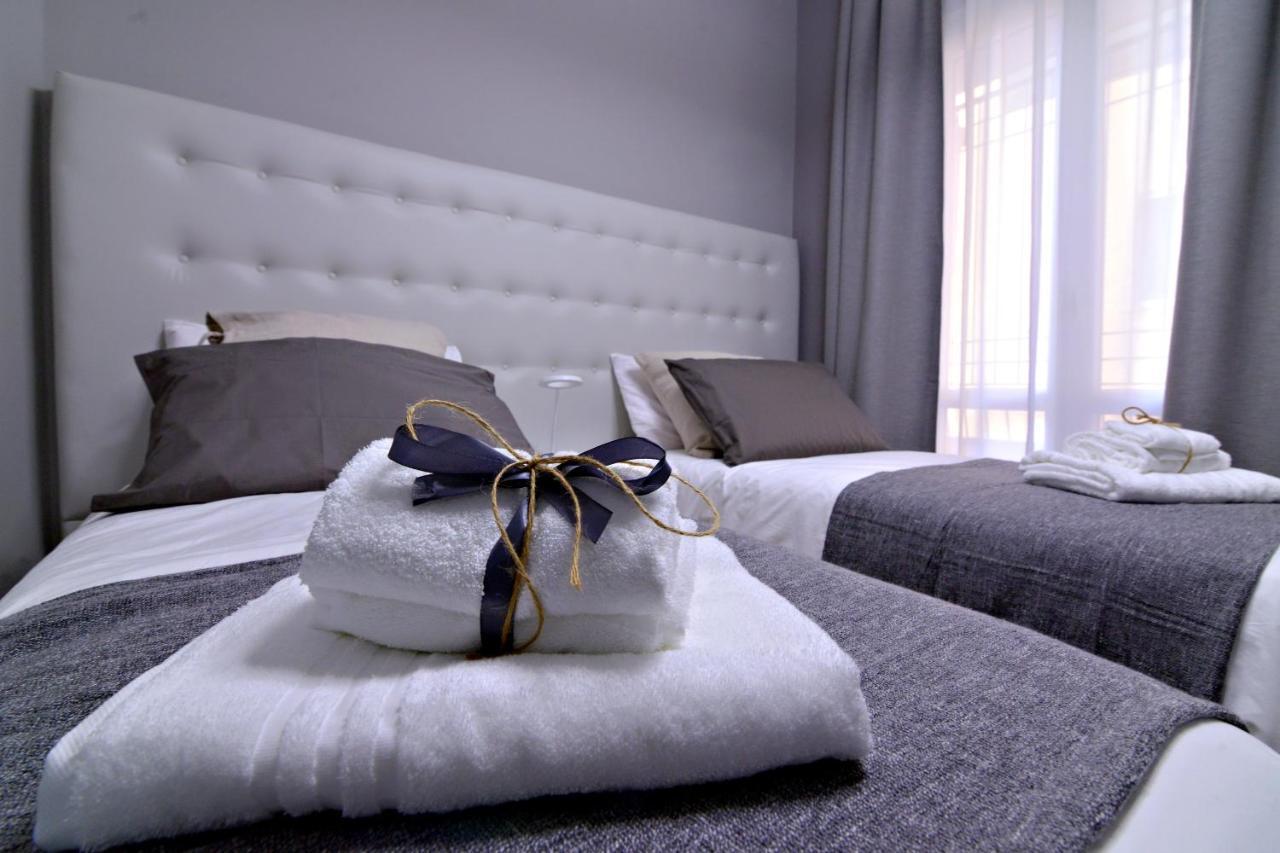 Dalmazia 33 Otel Salerno Dış mekan fotoğraf