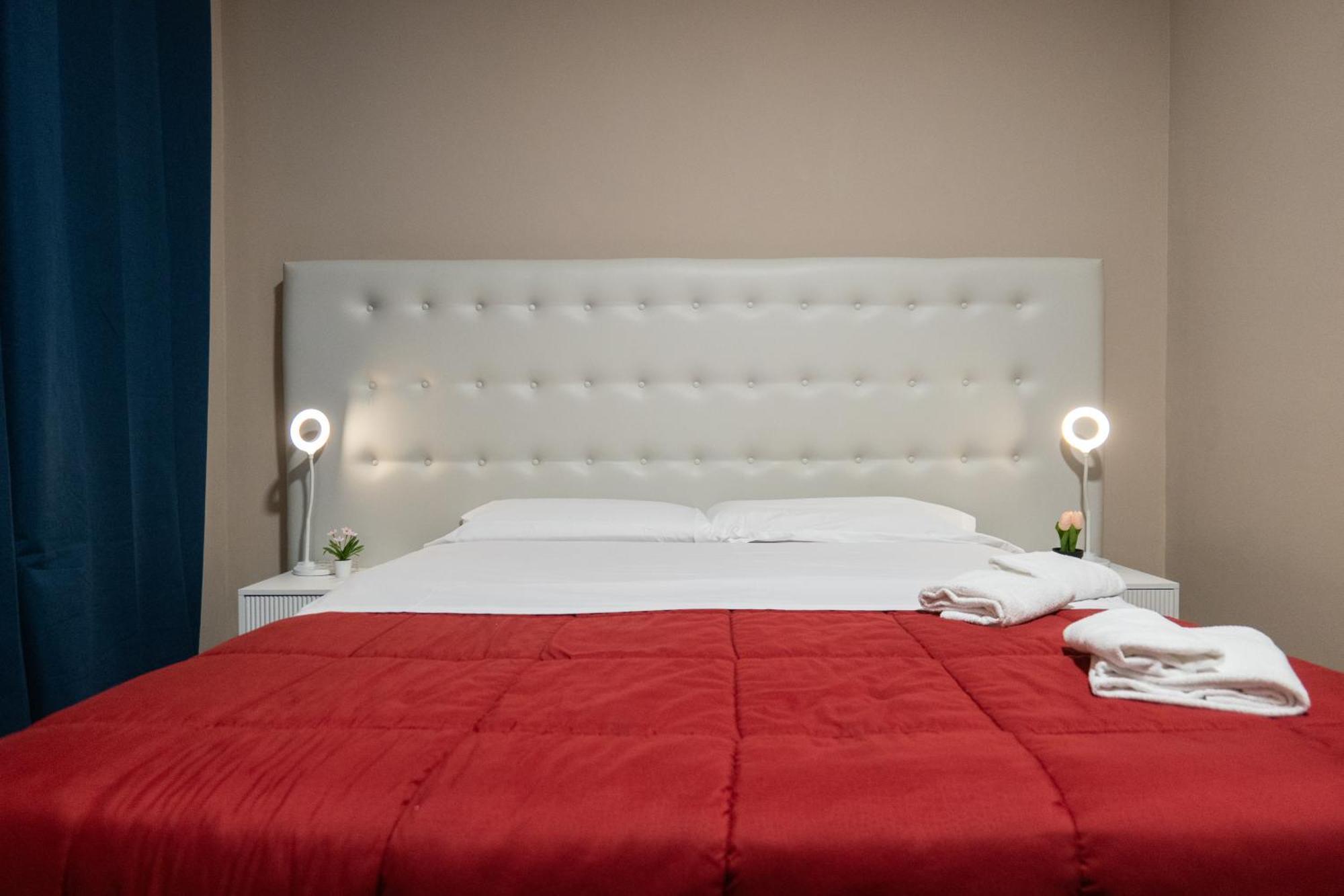 Dalmazia 33 Otel Salerno Dış mekan fotoğraf
