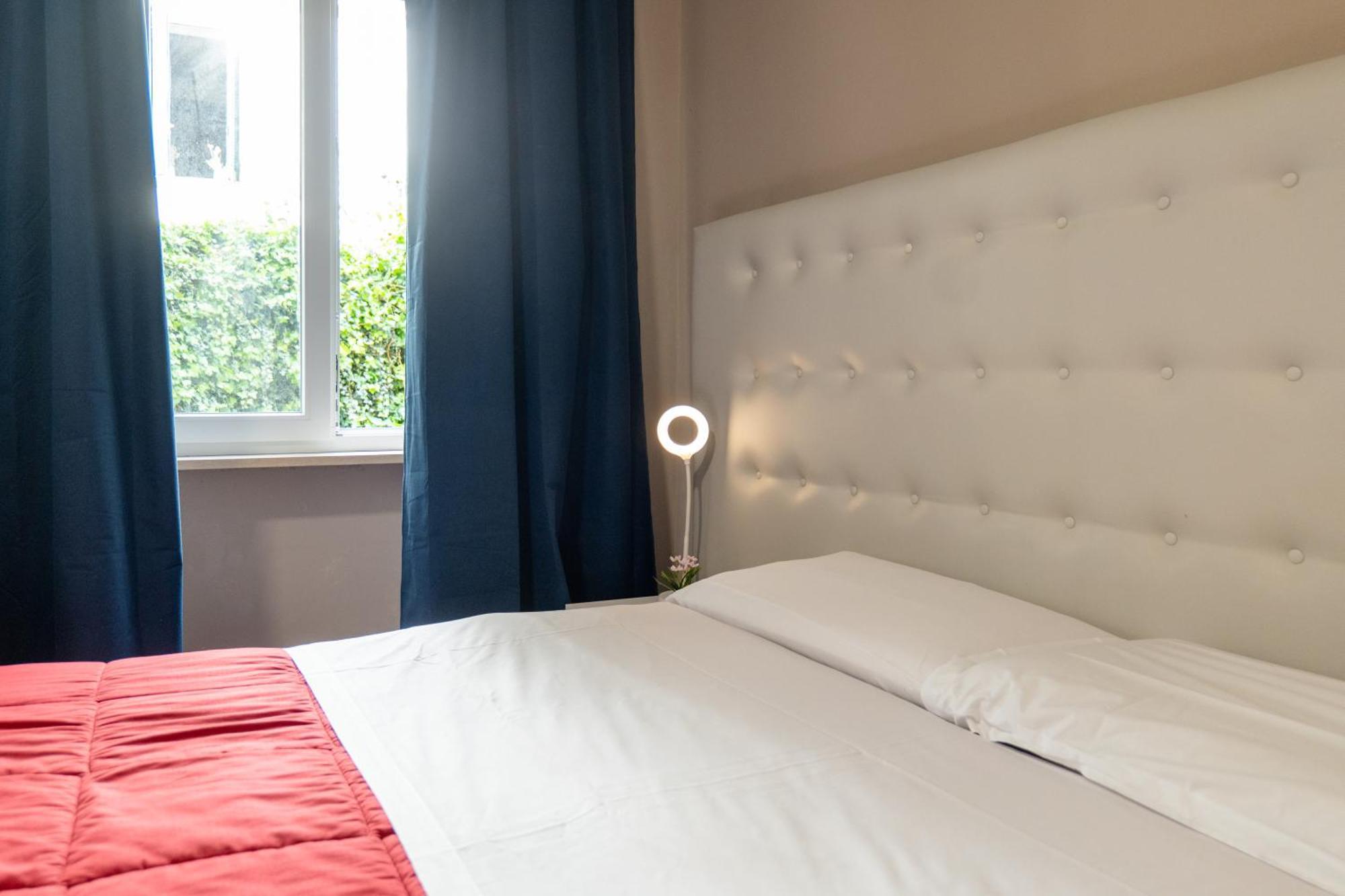 Dalmazia 33 Otel Salerno Dış mekan fotoğraf
